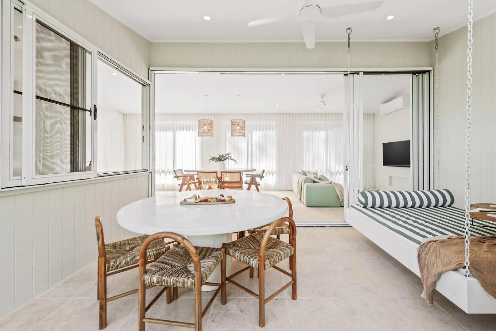 Luxurious Mediterranean-Inspired Guesthouse Tanawha
